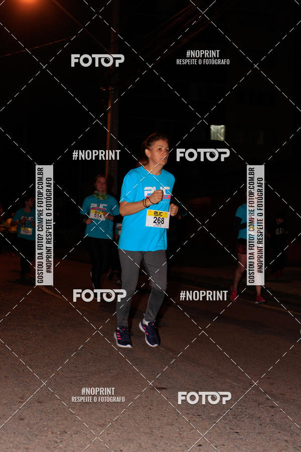 Buy your photos of the eventPUC NIGHT RUN on Fotop