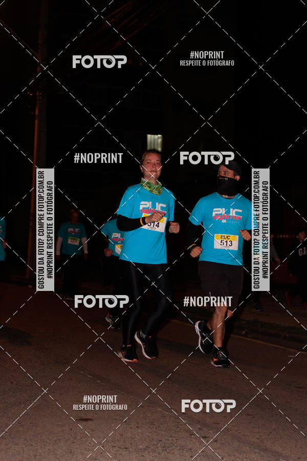 Buy your photos of the eventPUC NIGHT RUN on Fotop
