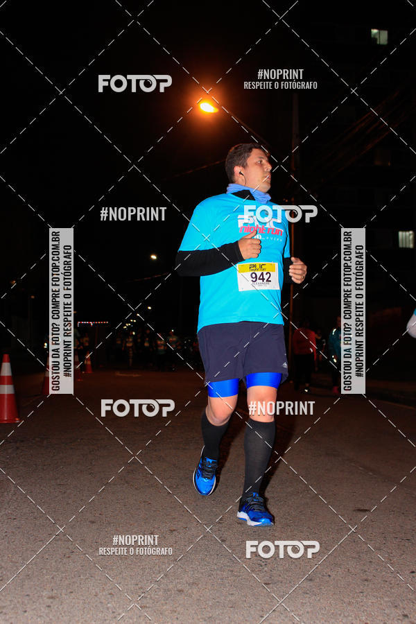Buy your photos of the eventPUC NIGHT RUN on Fotop