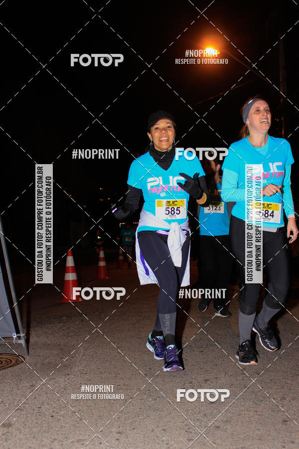 Buy your photos of the eventPUC NIGHT RUN on Fotop