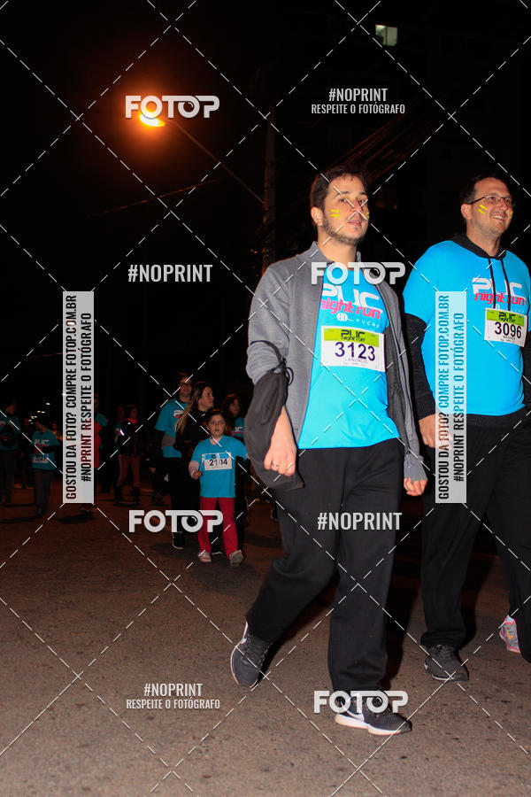 Buy your photos of the eventPUC NIGHT RUN on Fotop