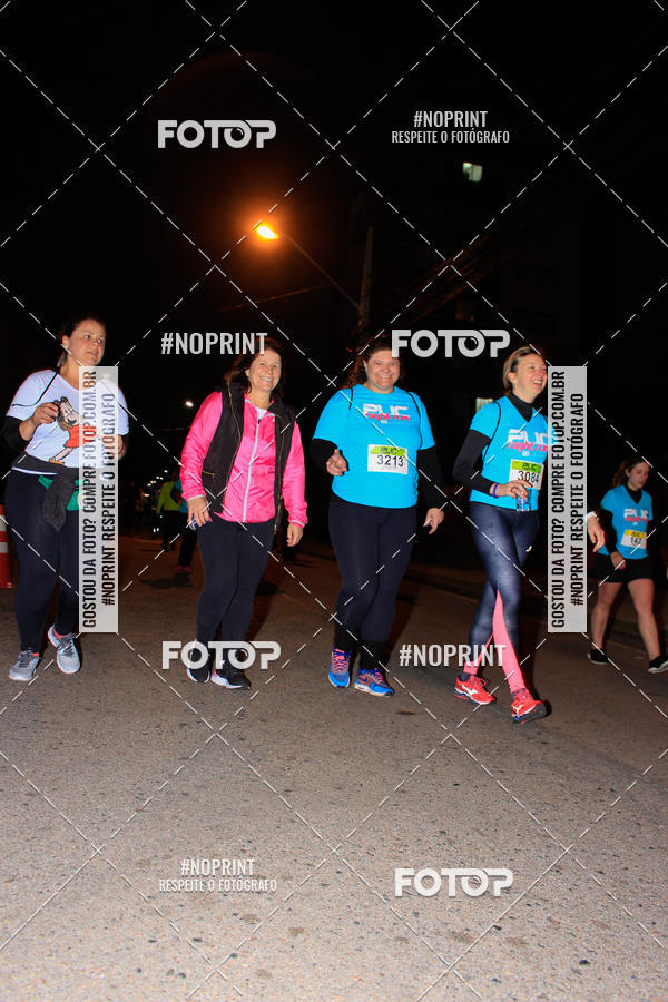 Buy your photos of the eventPUC NIGHT RUN on Fotop