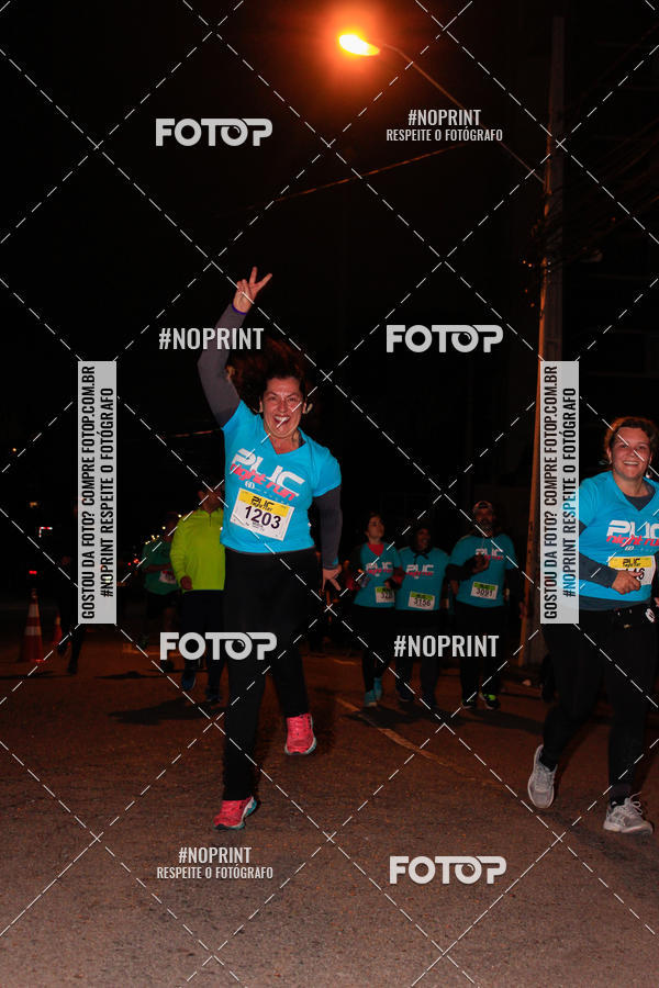 Buy your photos of the eventPUC NIGHT RUN on Fotop