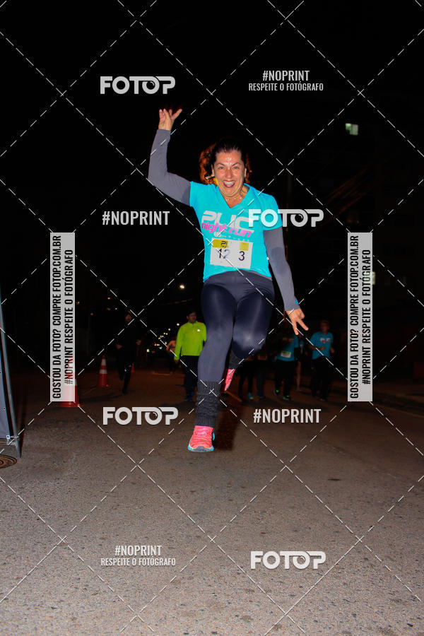 Buy your photos of the eventPUC NIGHT RUN on Fotop