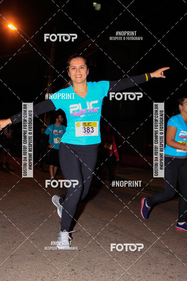 Buy your photos of the eventPUC NIGHT RUN on Fotop