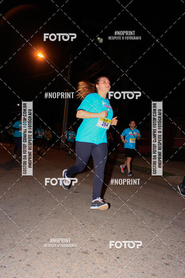 Buy your photos of the eventPUC NIGHT RUN on Fotop