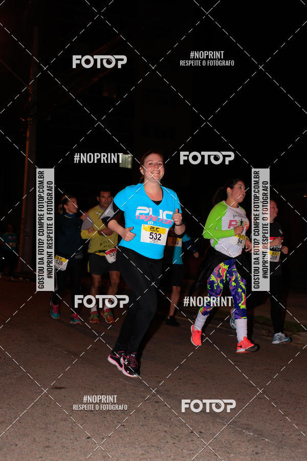 Buy your photos of the eventPUC NIGHT RUN on Fotop