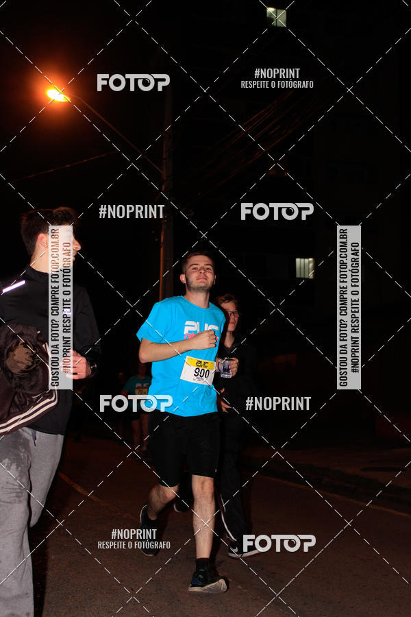 Buy your photos of the eventPUC NIGHT RUN on Fotop