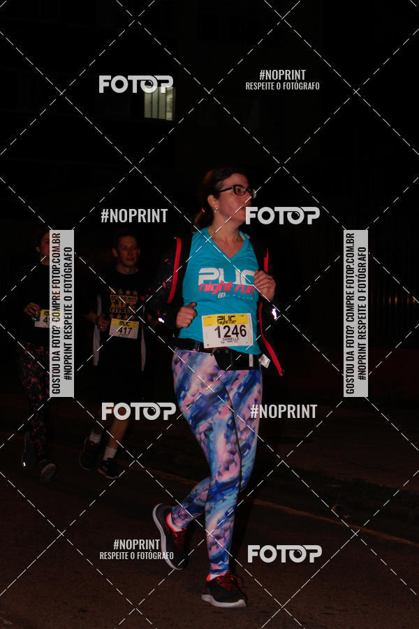 Buy your photos of the eventPUC NIGHT RUN on Fotop