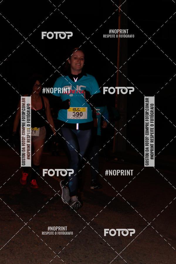 Buy your photos of the eventPUC NIGHT RUN on Fotop