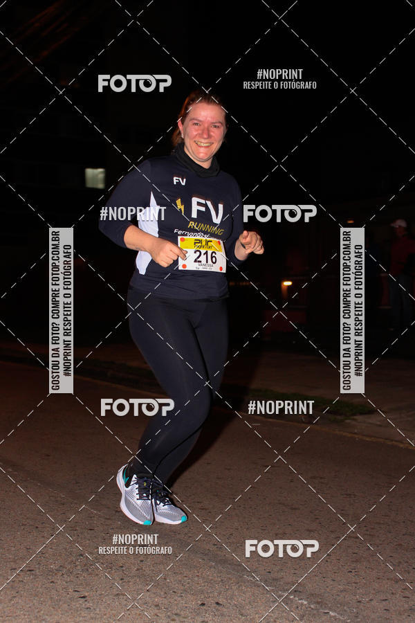 Buy your photos of the eventPUC NIGHT RUN on Fotop