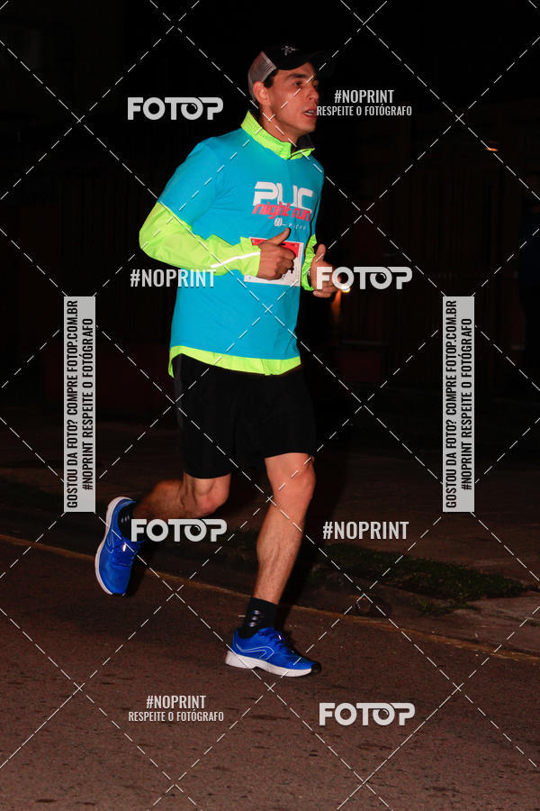 Buy your photos of the eventPUC NIGHT RUN on Fotop