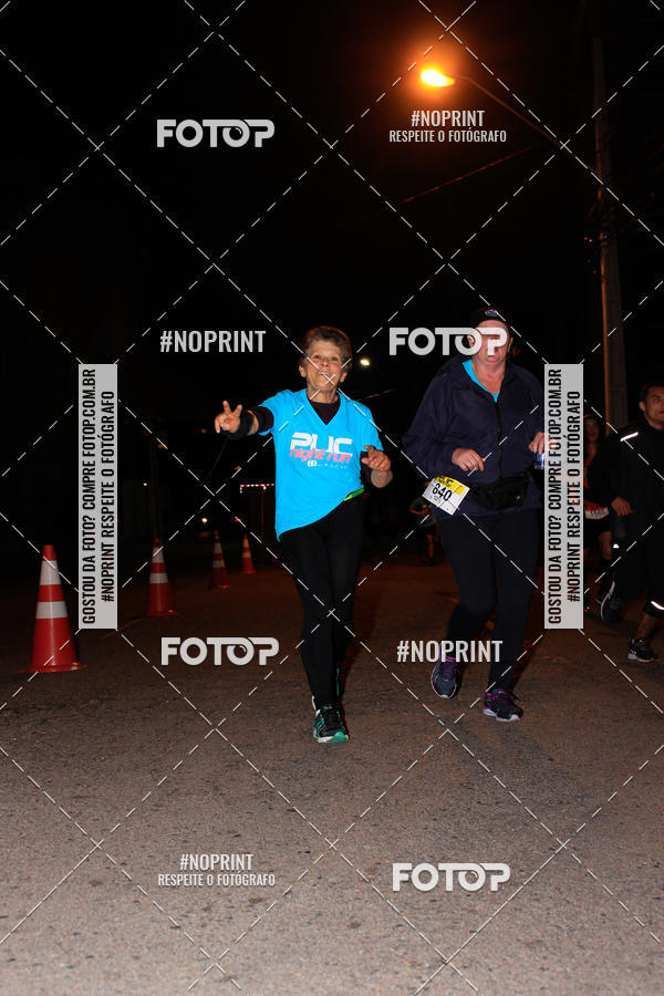 Buy your photos of the eventPUC NIGHT RUN on Fotop