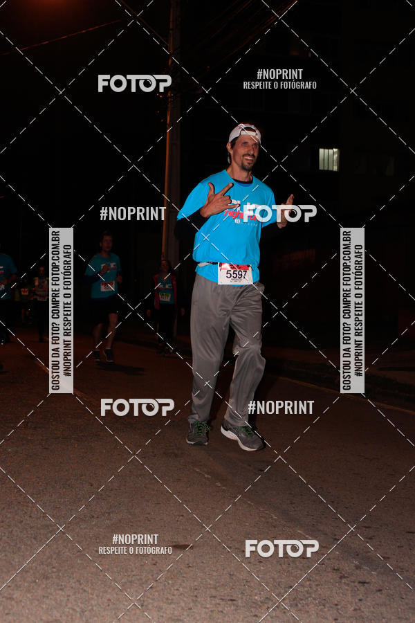 Buy your photos of the eventPUC NIGHT RUN on Fotop