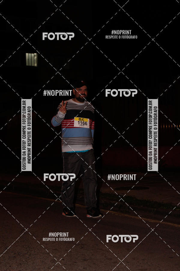 Buy your photos of the eventPUC NIGHT RUN on Fotop