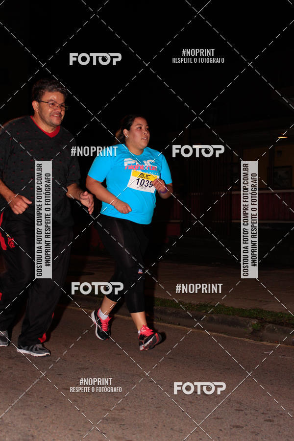 Buy your photos of the eventPUC NIGHT RUN on Fotop