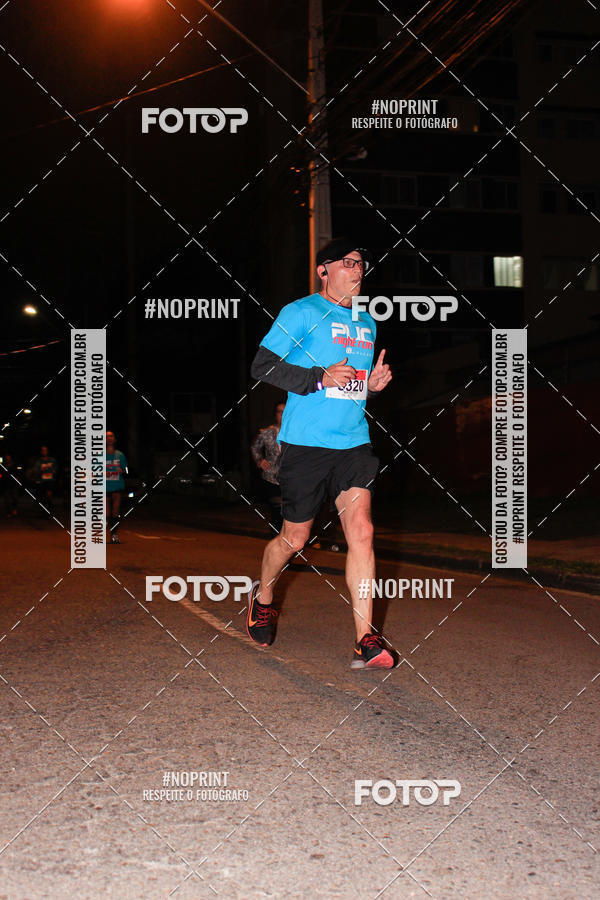 Buy your photos of the eventPUC NIGHT RUN on Fotop