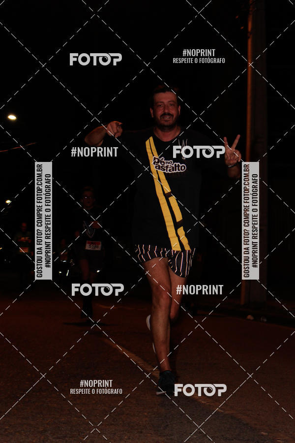 Buy your photos of the eventPUC NIGHT RUN on Fotop