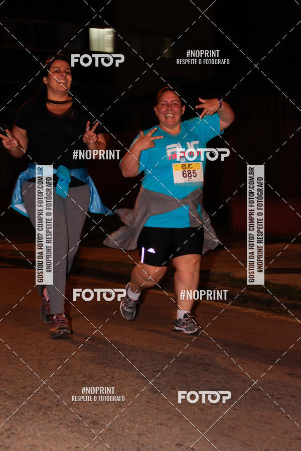 Buy your photos of the eventPUC NIGHT RUN on Fotop