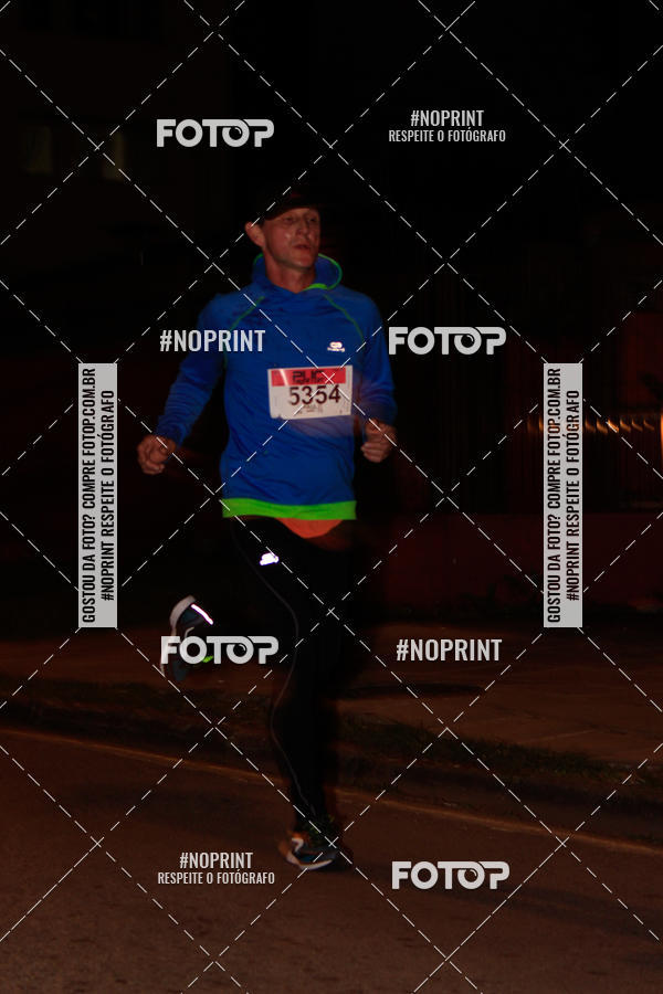 Buy your photos of the eventPUC NIGHT RUN on Fotop