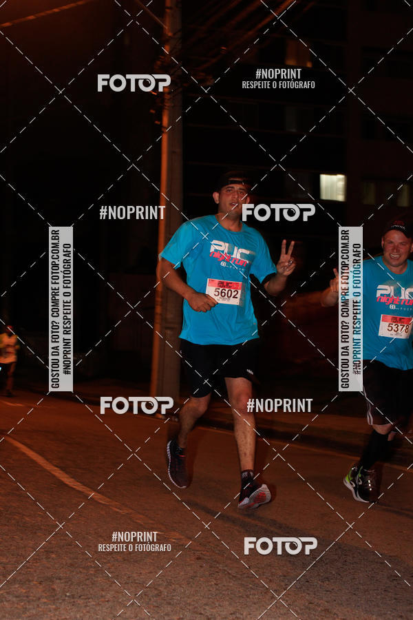 Buy your photos of the eventPUC NIGHT RUN on Fotop