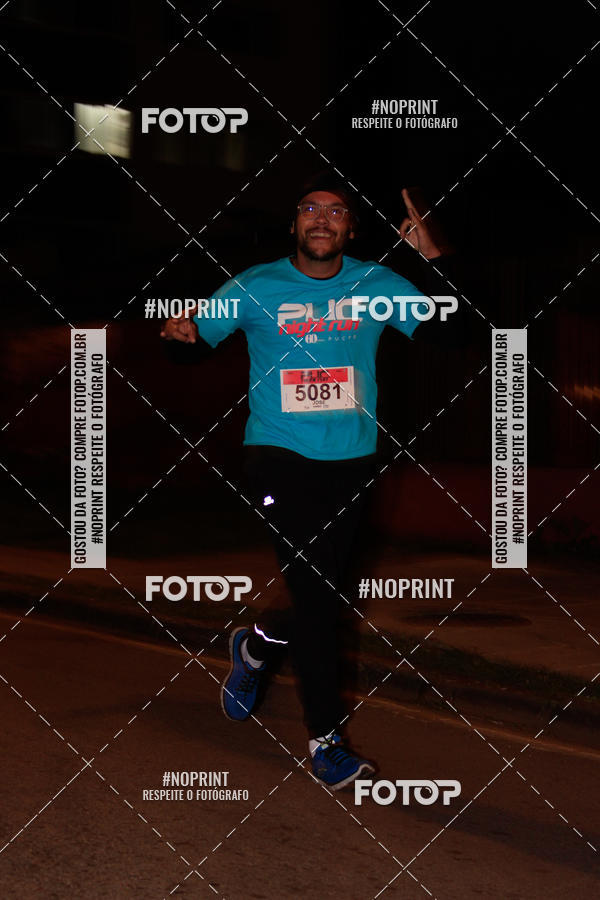 Buy your photos of the eventPUC NIGHT RUN on Fotop