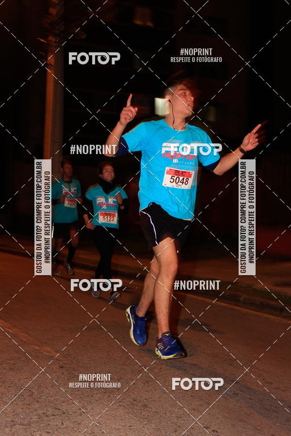 Buy your photos of the eventPUC NIGHT RUN on Fotop