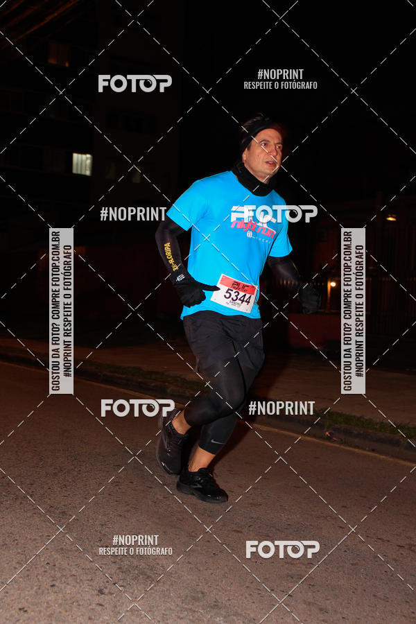 Buy your photos of the eventPUC NIGHT RUN on Fotop