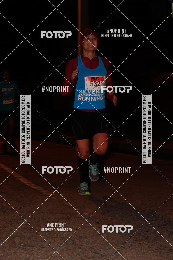 Buy your photos of the eventPUC NIGHT RUN on Fotop