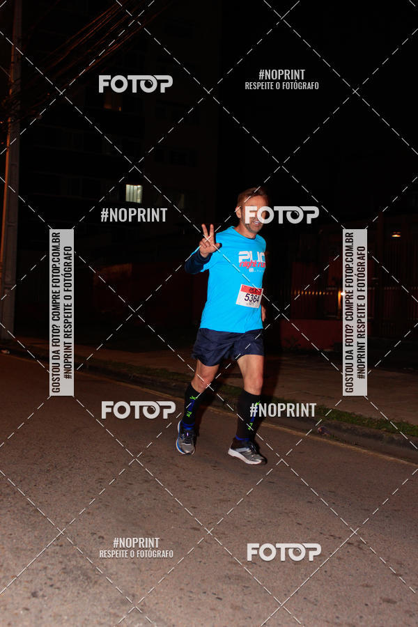 Buy your photos of the eventPUC NIGHT RUN on Fotop
