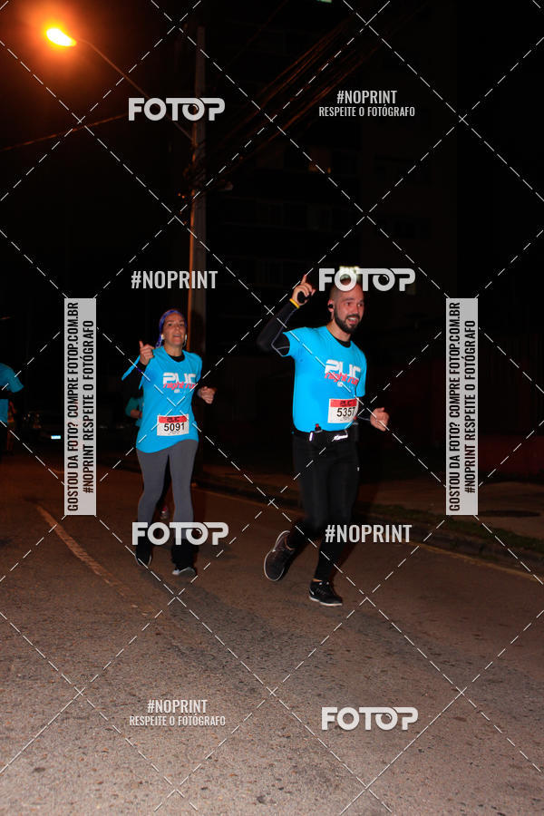 Buy your photos of the eventPUC NIGHT RUN on Fotop