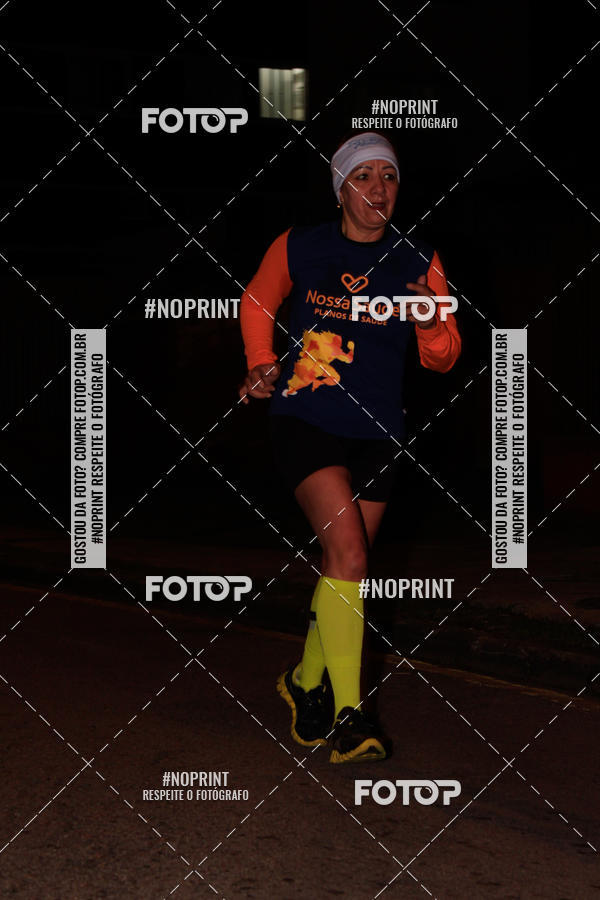 Buy your photos of the eventPUC NIGHT RUN on Fotop