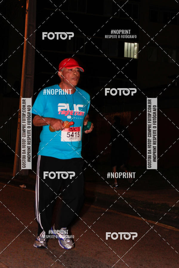 Buy your photos of the eventPUC NIGHT RUN on Fotop
