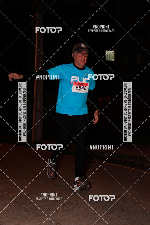 Buy your photos of the eventPUC NIGHT RUN on Fotop
