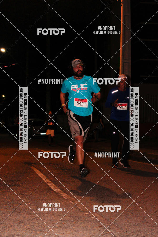 Buy your photos of the eventPUC NIGHT RUN on Fotop