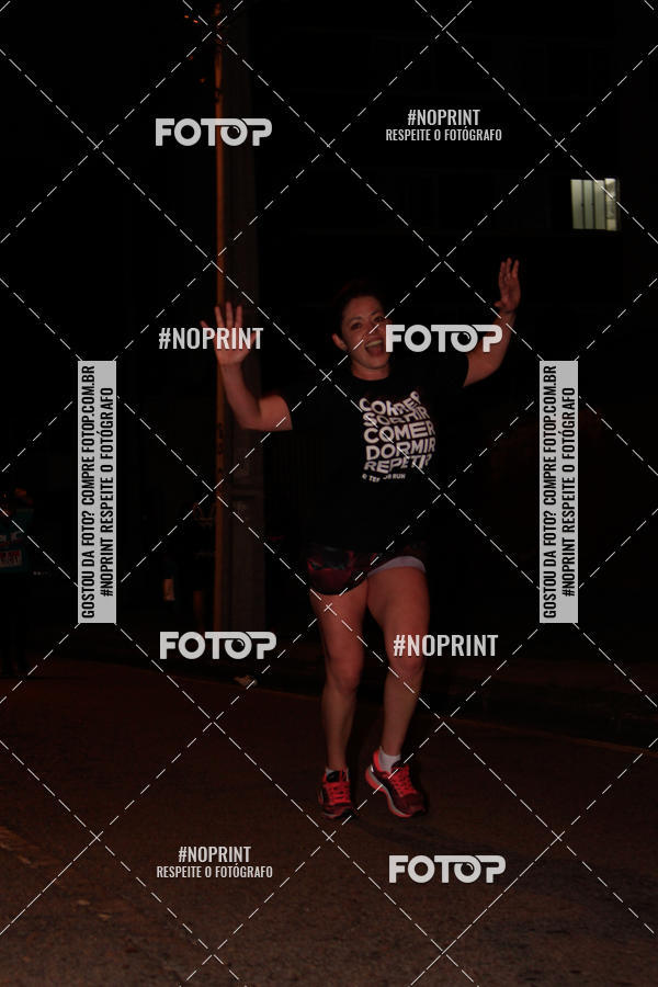 Buy your photos of the eventPUC NIGHT RUN on Fotop