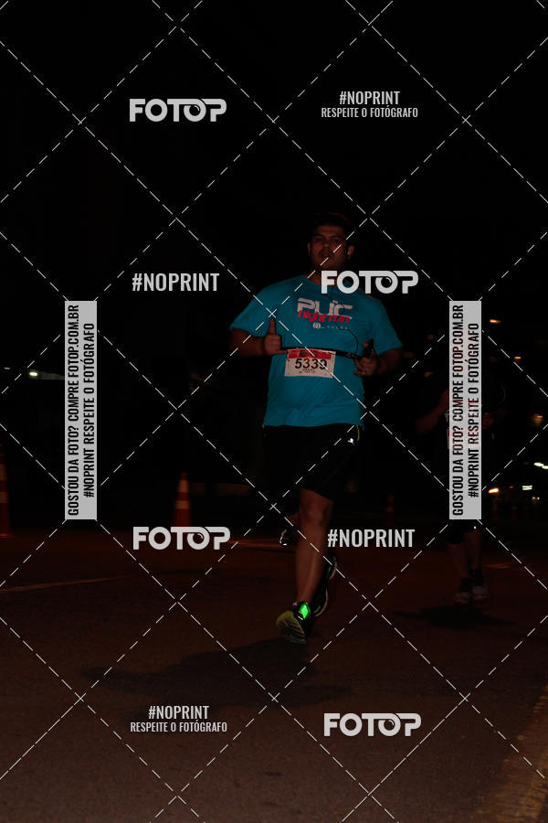 Buy your photos of the eventPUC NIGHT RUN on Fotop