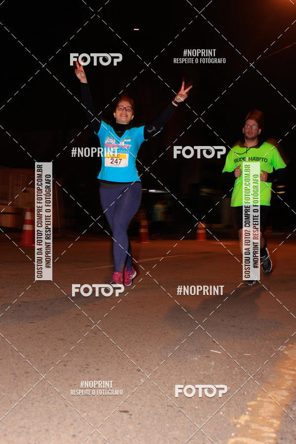 Buy your photos of the eventPUC NIGHT RUN on Fotop