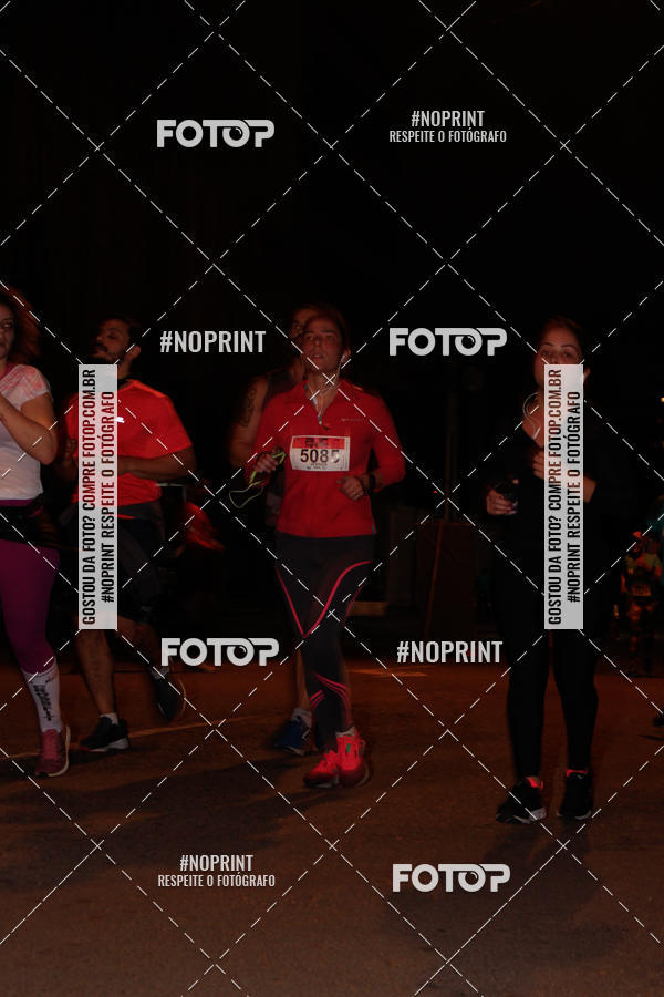 Buy your photos of the eventPUC NIGHT RUN on Fotop