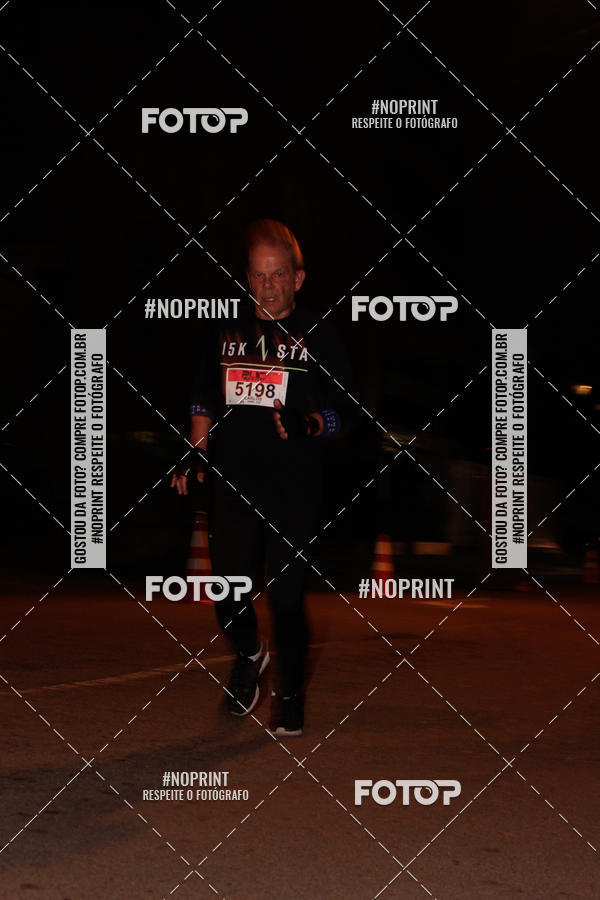 Buy your photos of the eventPUC NIGHT RUN on Fotop