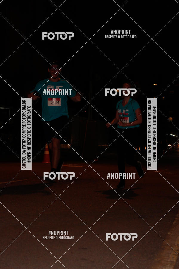 Buy your photos of the eventPUC NIGHT RUN on Fotop