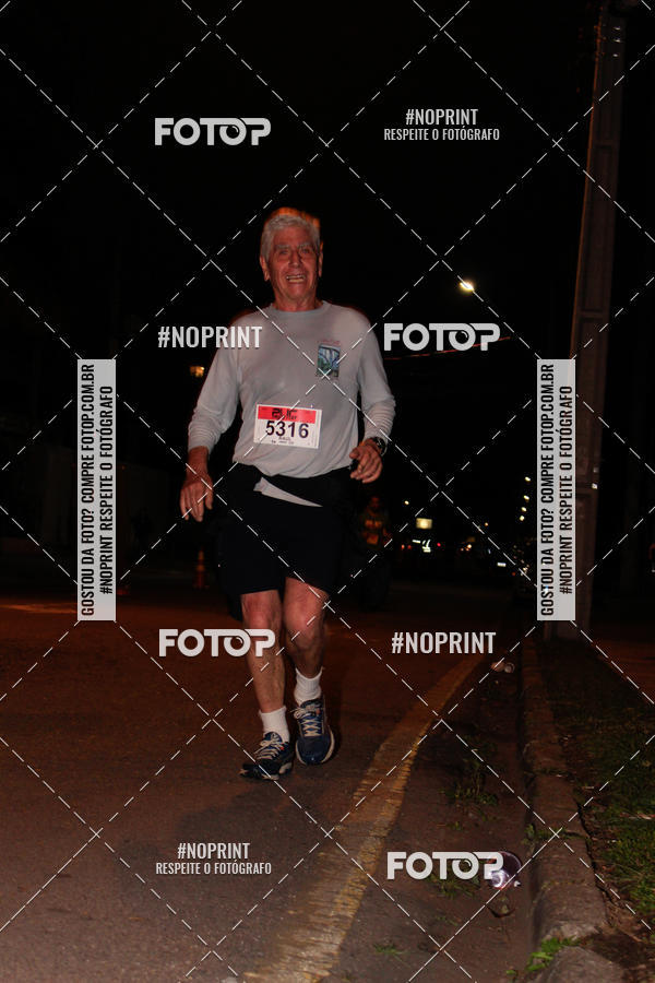 Buy your photos of the eventPUC NIGHT RUN on Fotop