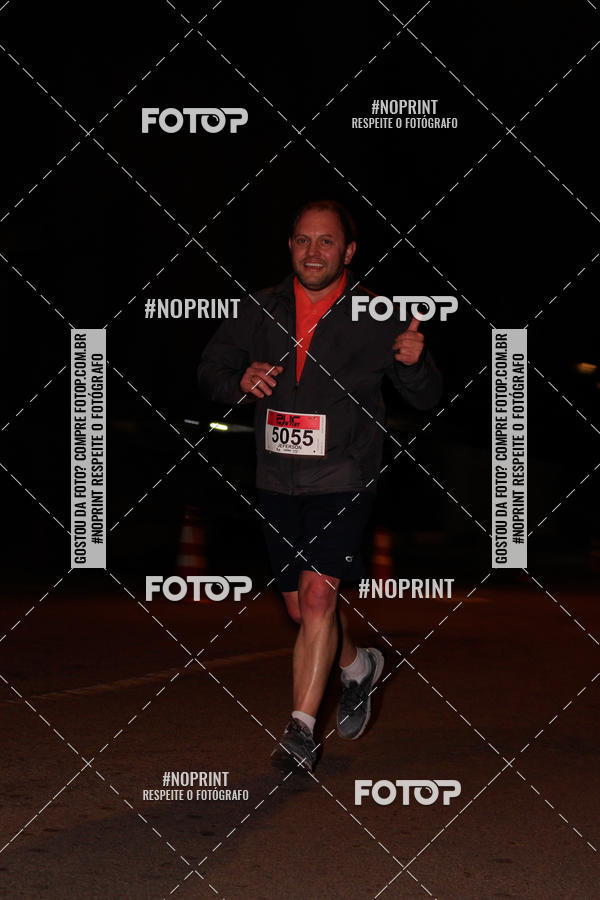 Buy your photos of the eventPUC NIGHT RUN on Fotop