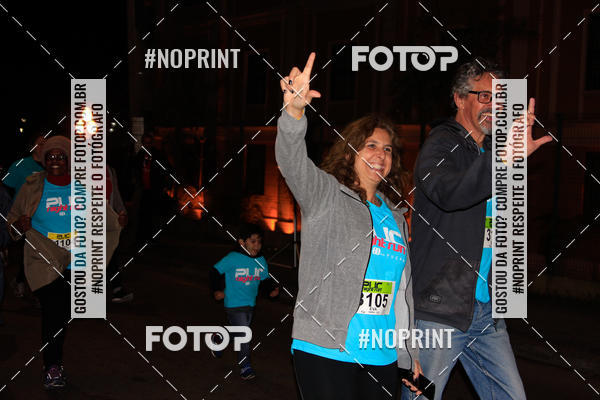 Buy your photos of the eventPUC NIGHT RUN on Fotop