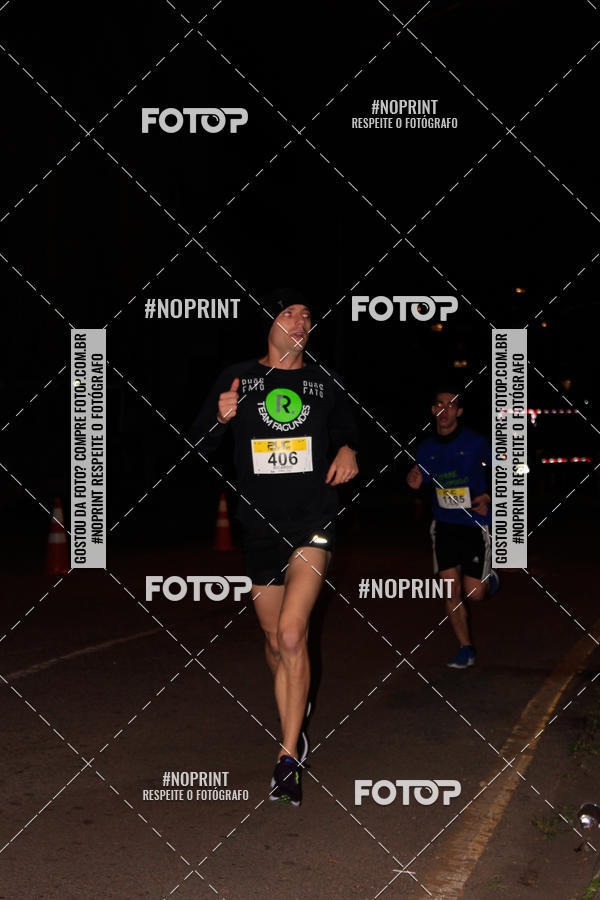 Buy your photos of the eventPUC NIGHT RUN on Fotop