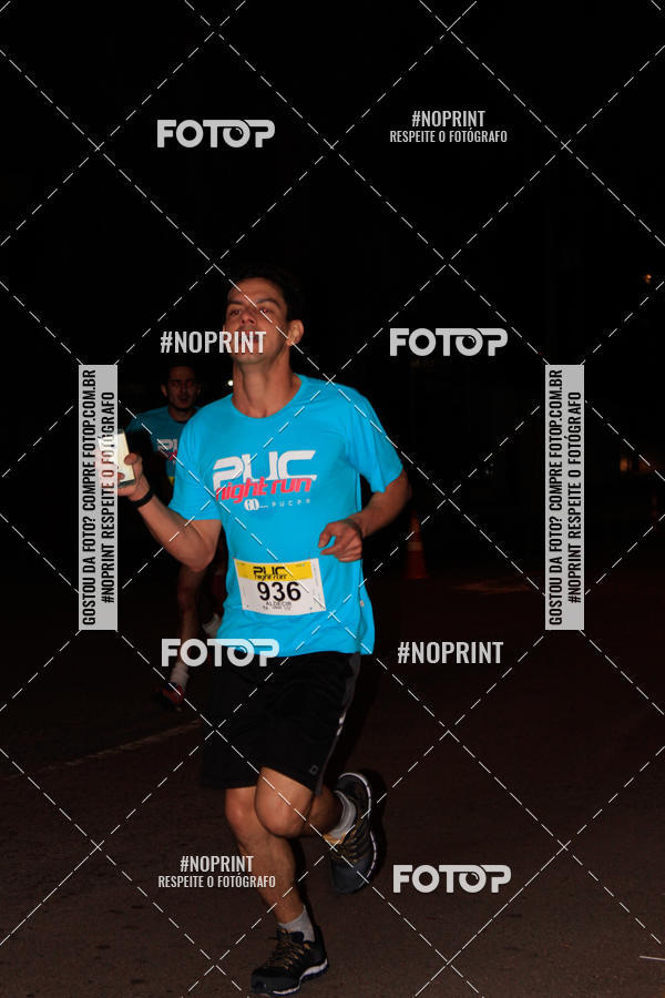 Buy your photos of the eventPUC NIGHT RUN on Fotop