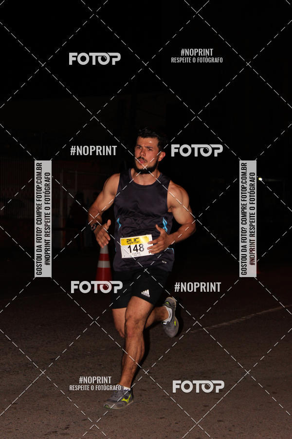 Buy your photos of the eventPUC NIGHT RUN on Fotop