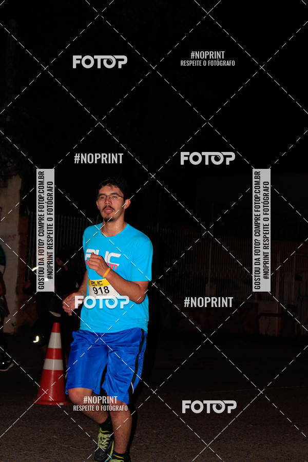Buy your photos of the eventPUC NIGHT RUN on Fotop