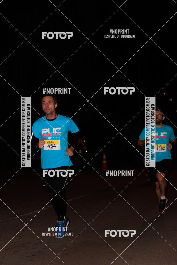 Buy your photos of the eventPUC NIGHT RUN on Fotop