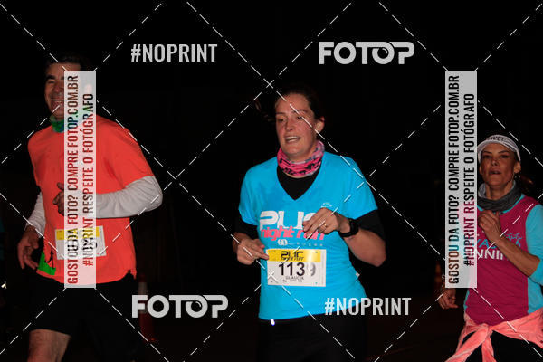 Buy your photos of the eventPUC NIGHT RUN on Fotop